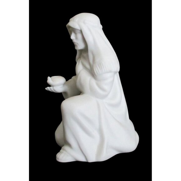 Avon Nativity Collectibles The Innkeeper Figurine  - Vintage 1988 White Bisque - Picture 4 of 9